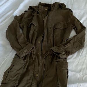 Aritizia Talula Utility Army Green Jacket (Size: XXXS)